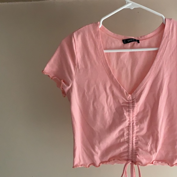 Shein Cropped Top - Picture 2 of 2